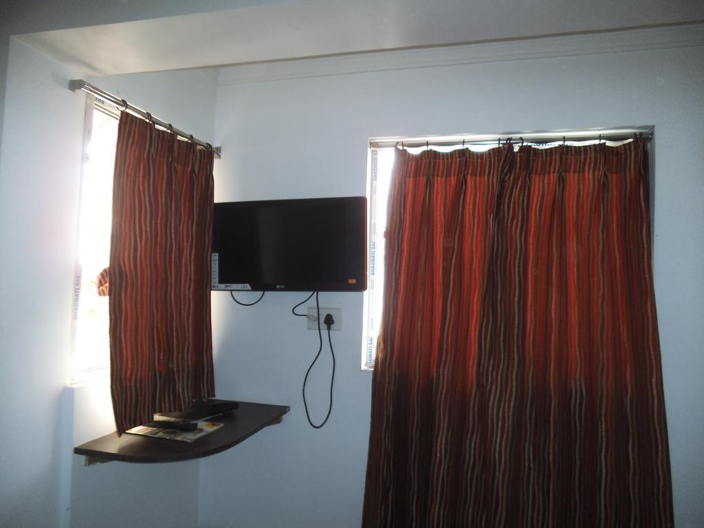 City Centre Hotel Agartala Room photo