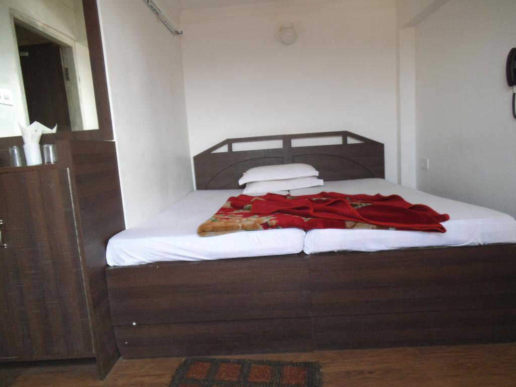 City Centre Hotel Agartala Room photo